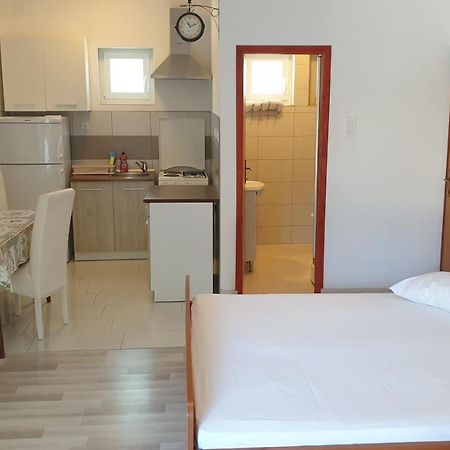 Apartments Milka Pag Pag Town Exterior photo