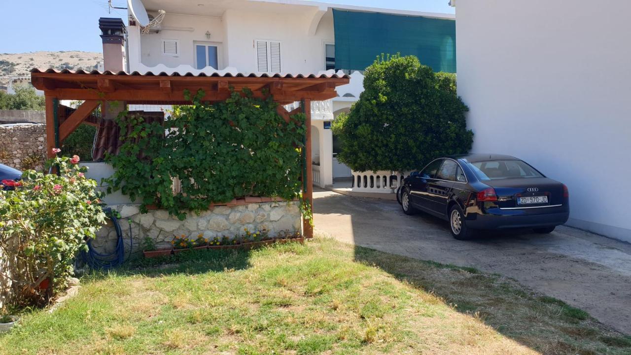 Apartments Milka Pag Pag Town Exterior photo