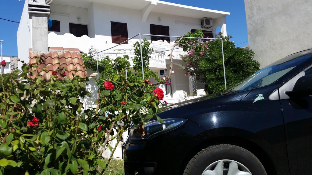Apartments Milka Pag Pag Town Exterior photo